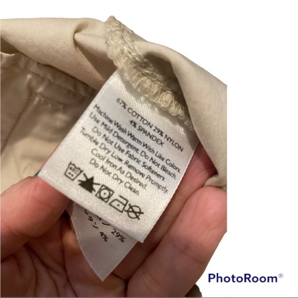 Eddie Bauer khaki skirt with drawstring and front patch pockets - Picture 8 of 10